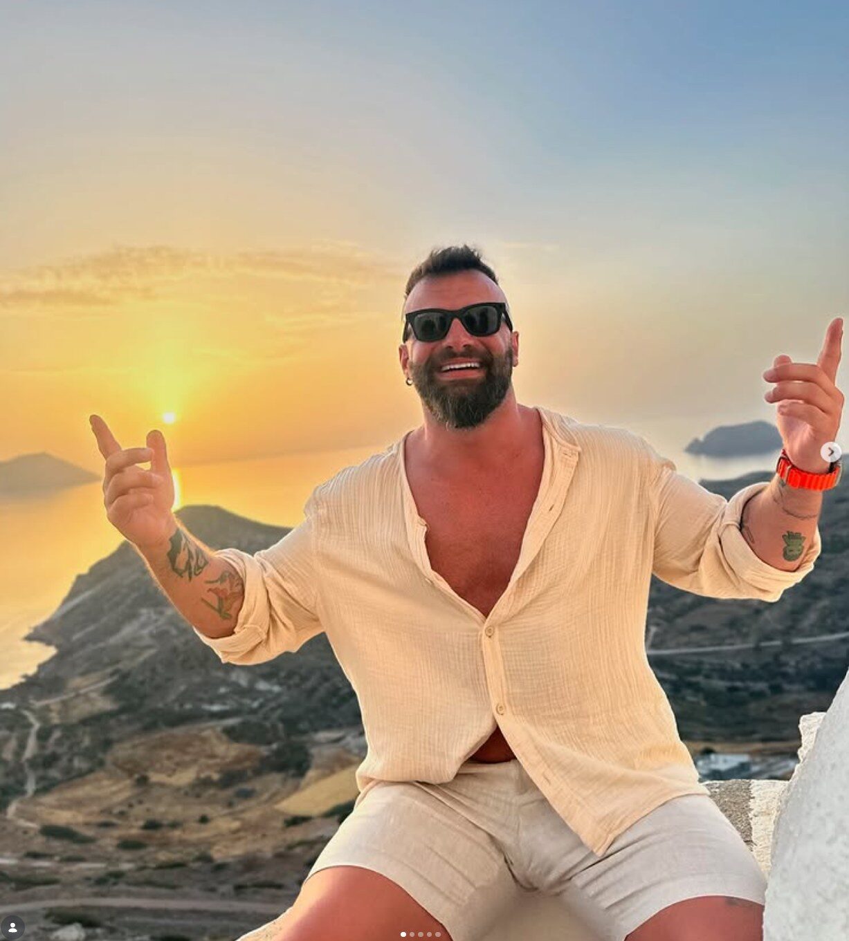 Giorgi in Santorini at sunset